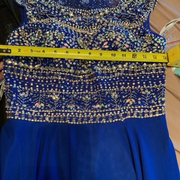 .. Never worn Royal blue evening dress from Tiffani - Picture 5 of 6